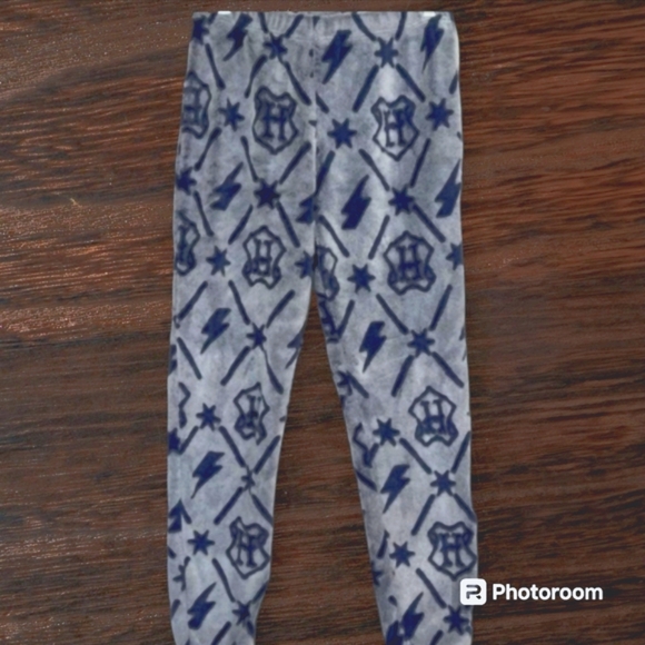 Wizarding World Womens 2-Piece Harry Potter Fleece Jogger Lounge Set, XL… - Picture 9 of 11